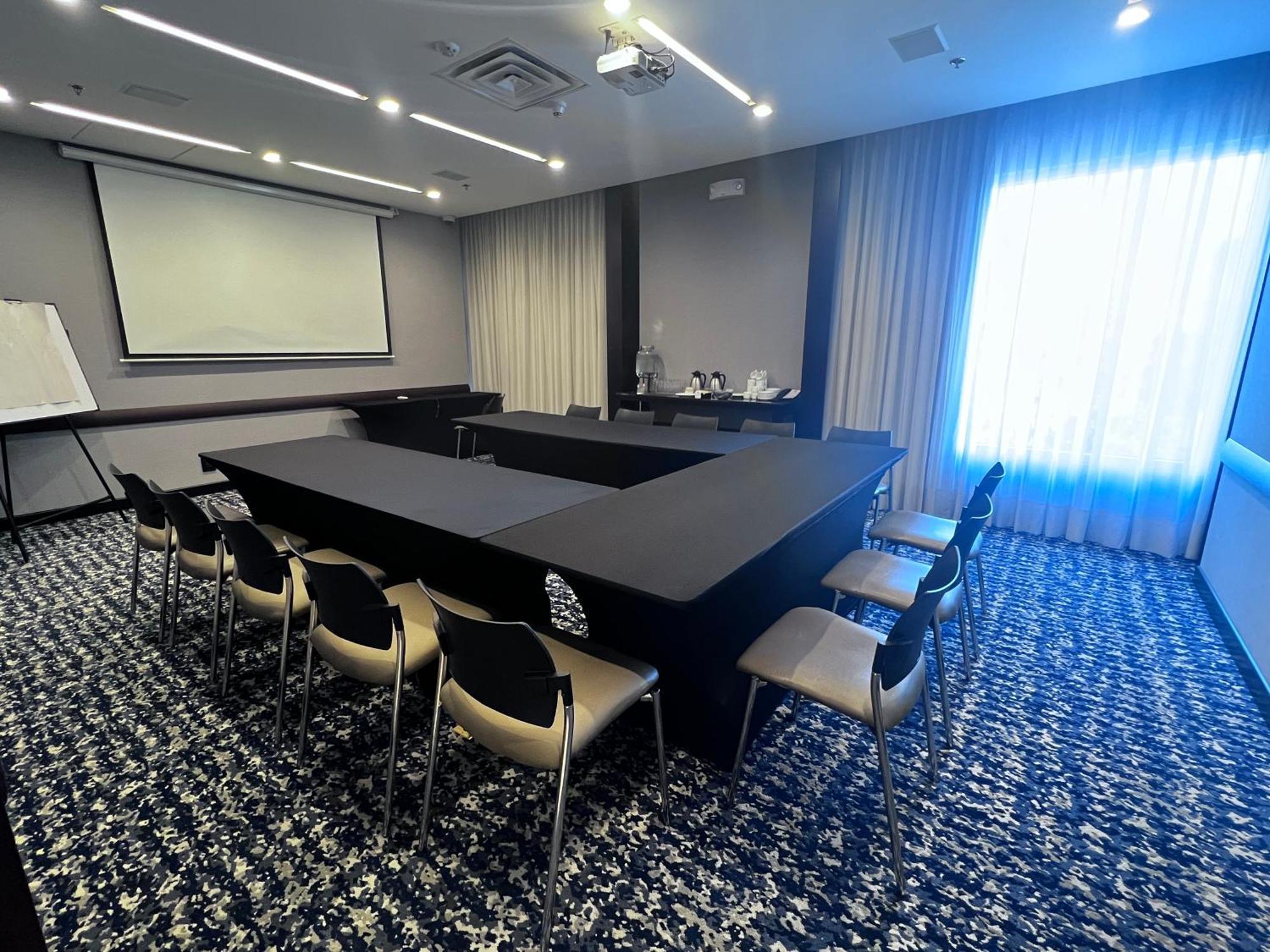Holiday Inn Bogota Airport By Ihg Экстерьер фото